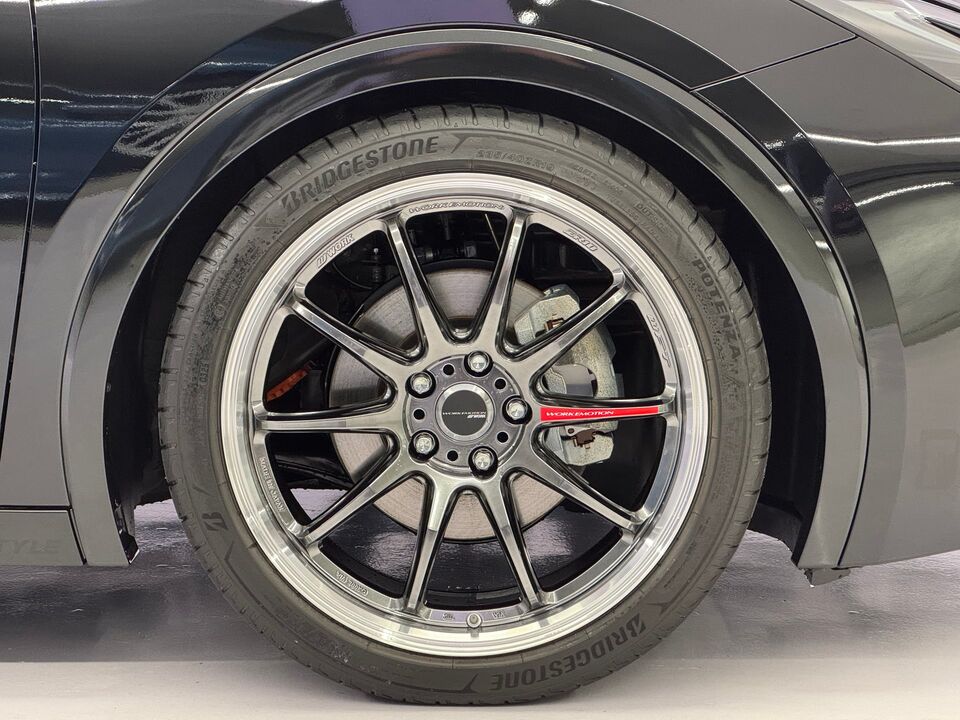 Prius 2.0 Plug-in-Hybrid Style Drift Force Edition