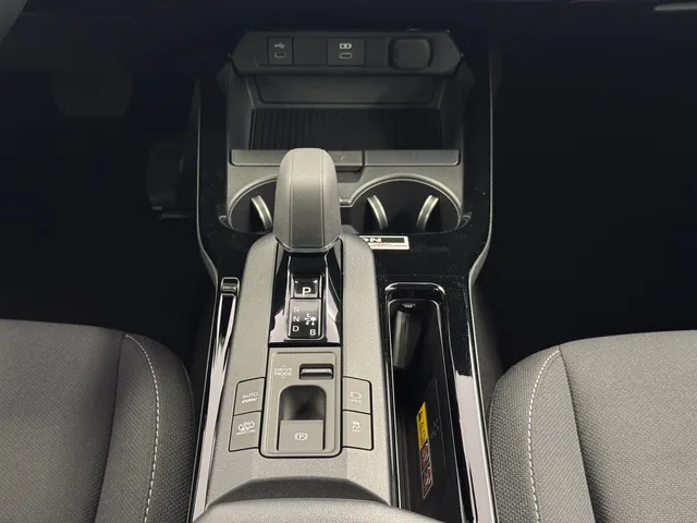 TOYOTA Prius 2.0 Plug-in-Hybrid Style Drift Force Edition