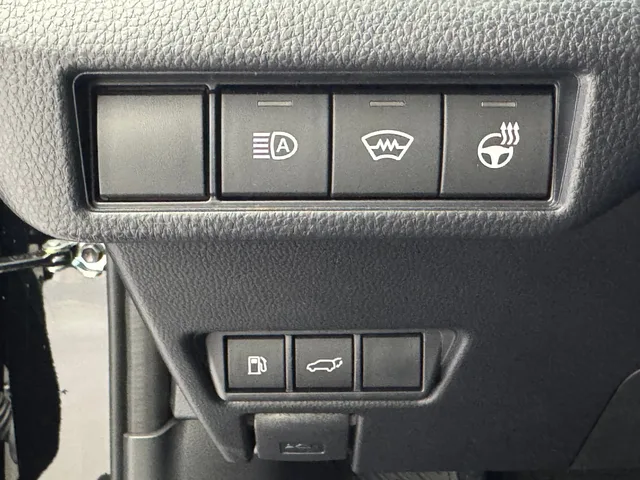 TOYOTA Prius 2.0 Plug-in-Hybrid Style Drift Force Edition