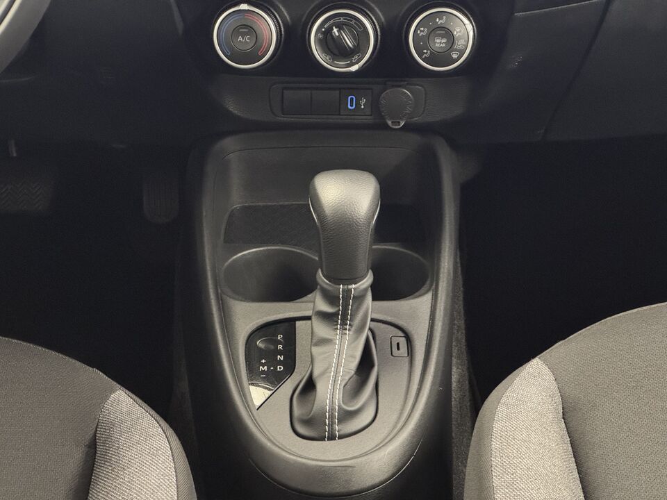 Aygo X 1.0 VVT-i Comfort