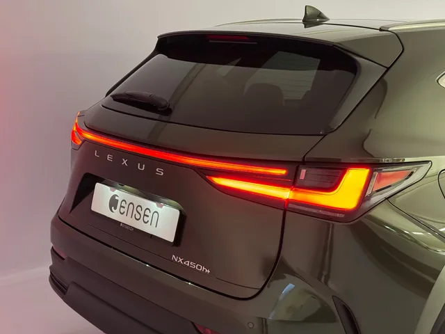 LEXUS NX 450h+ Excellence AWD