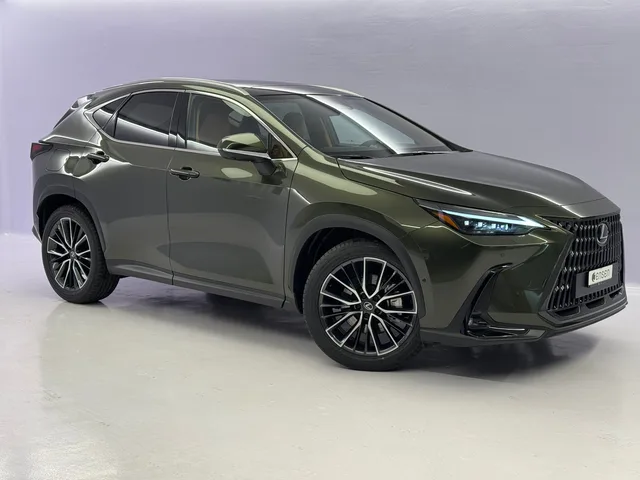 LEXUS NX 450h+ Excellence AWD