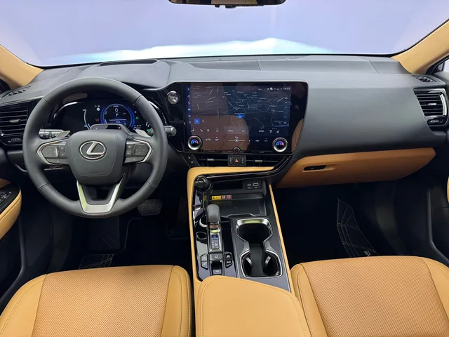 LEXUS NX 450h+ Excellence AWD