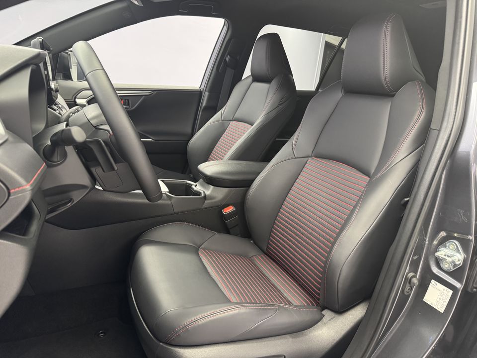RAV4 2.5 Plug-In-Hybrid Premium AWD-i