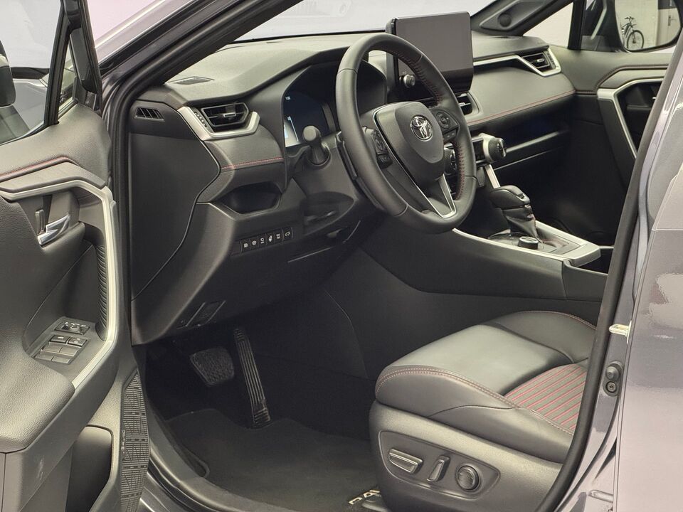 RAV4 2.5 Plug-In-Hybrid Premium AWD-i