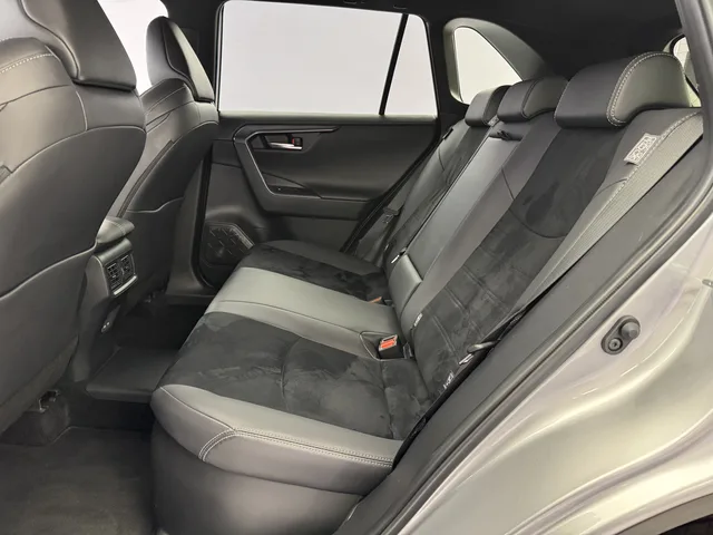 TOYOTA RAV4 2.5 Plug-In-Hybrid GR Sport AWD-i