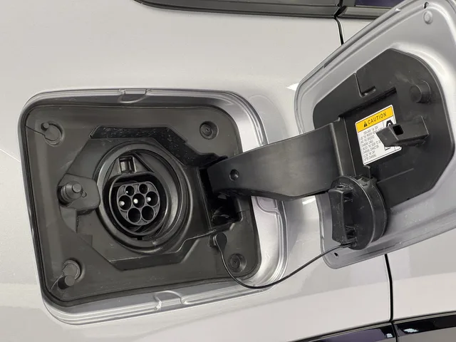 TOYOTA RAV4 2.5 Plug-In-Hybrid GR Sport AWD-i