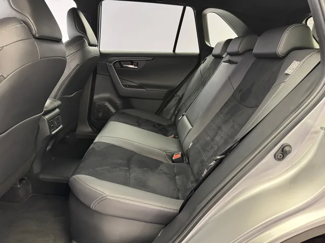 TOYOTA RAV4 2.5 Plug-In-Hybrid GR Sport AWD-i