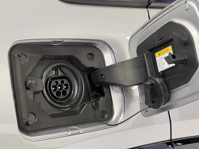 TOYOTA RAV4 2.5 Plug-In-Hybrid GR Sport AWD-i