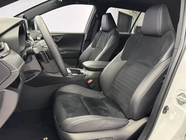 TOYOTA RAV4 2.5 Plug-In-Hybrid GR Sport AWD-i