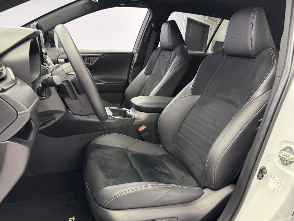 RAV4 2.5 Plug-In-Hybrid GR Sport AWD-i