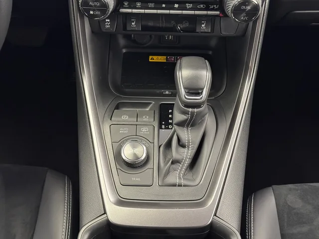 TOYOTA RAV4 2.5 Plug-In-Hybrid GR Sport AWD-i