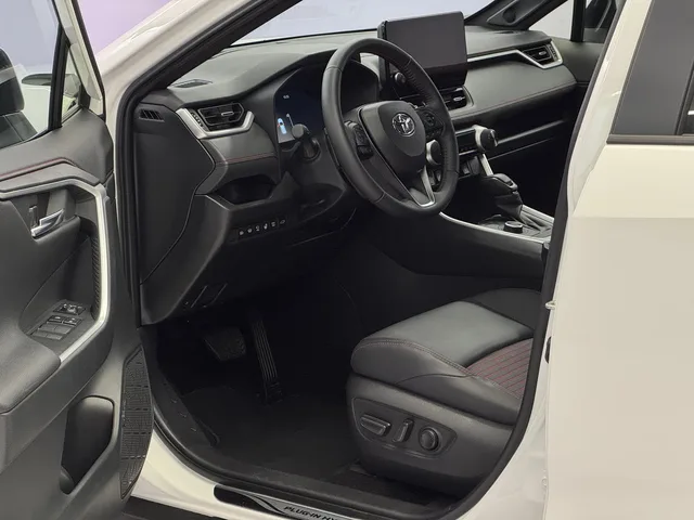 TOYOTA RAV4 2.5 Plug-In-Hybrid Premium AWD-i