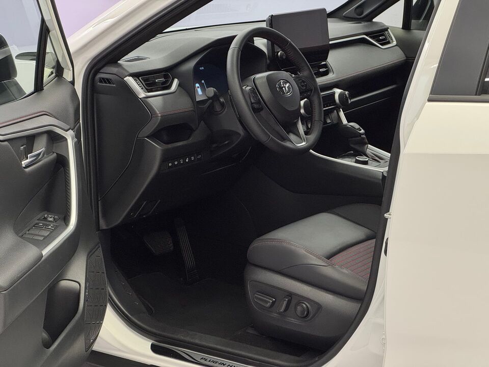 RAV4 2.5 Plug-In-Hybrid Premium AWD-i