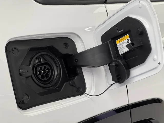 TOYOTA RAV4 2.5 Plug-In-Hybrid Premium AWD-i