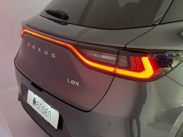 LEXUS LBX 1.5 Hybrid Emotion AWD