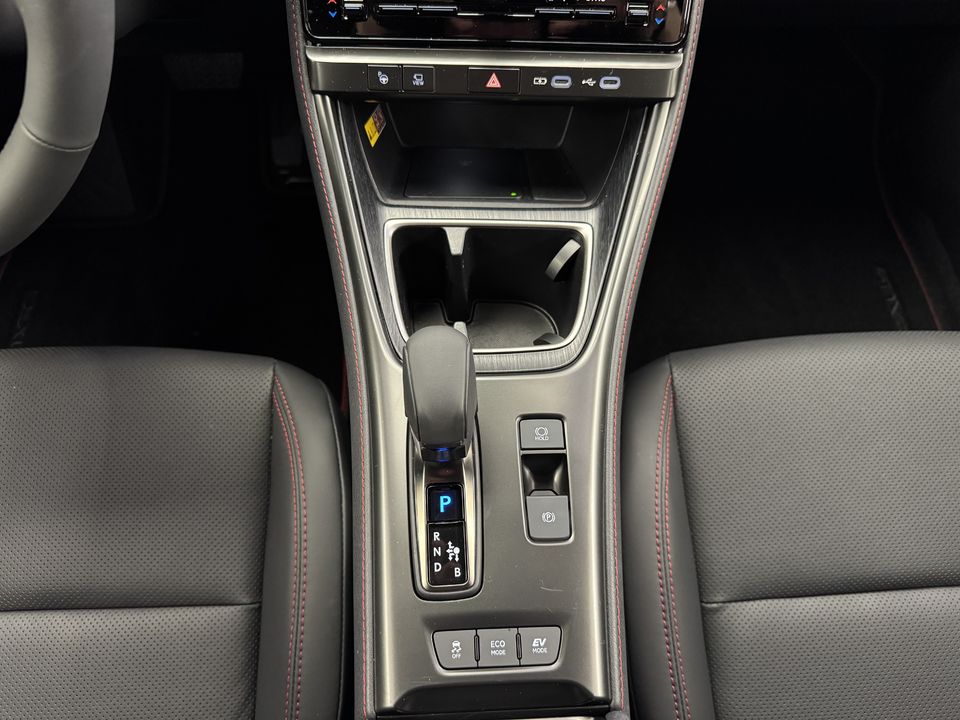 LBX 1.5 Hybrid Emotion AWD