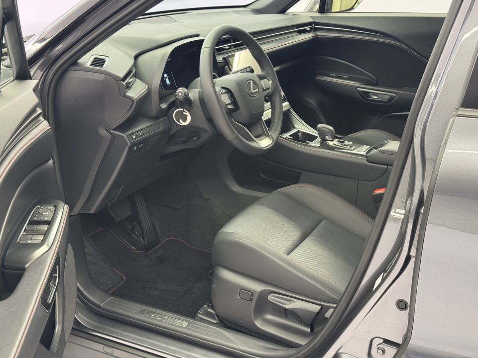 LBX 1.5 Hybrid Emotion AWD
