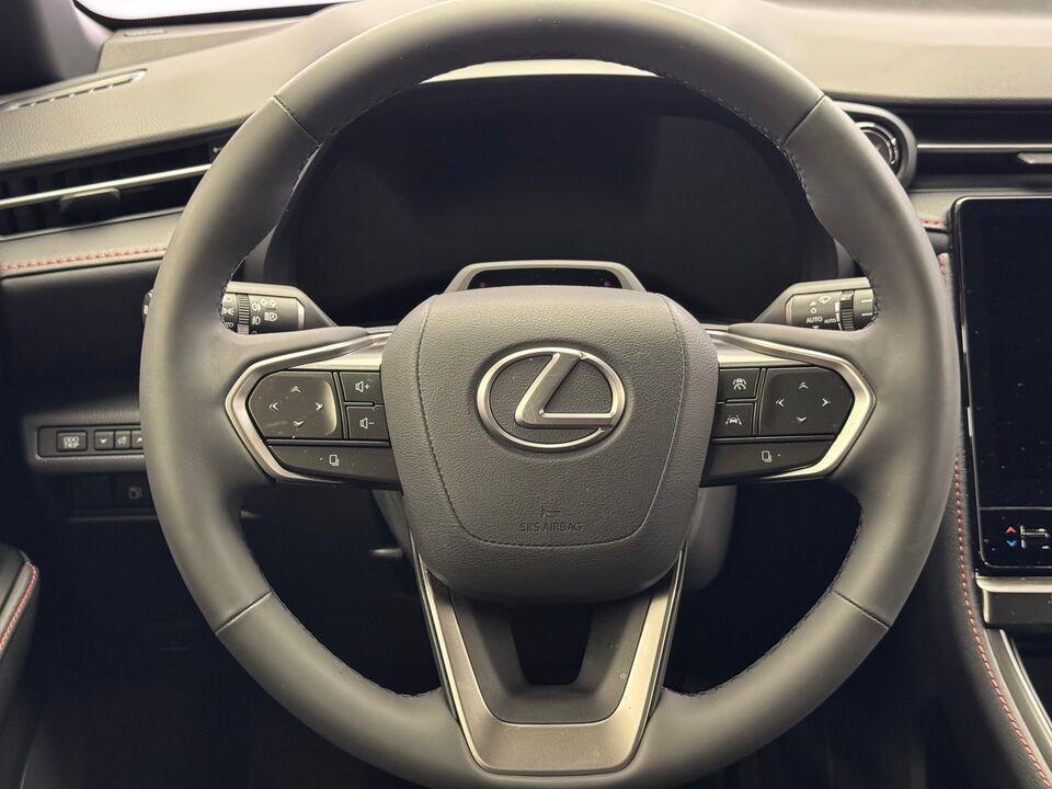 LBX 1.5 Hybrid Emotion AWD