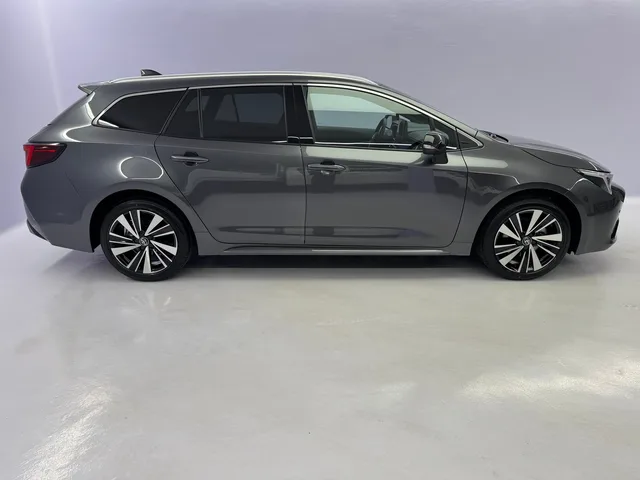 TOYOTA Corolla Touring Sports 2.0 HSD Trend