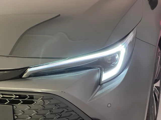 TOYOTA Corolla Touring Sports 2.0 HSD Trend