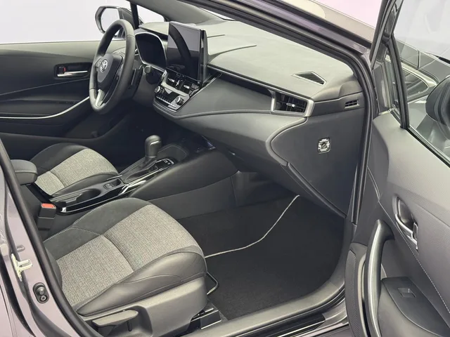 TOYOTA Corolla Touring Sports 2.0 HSD Trend