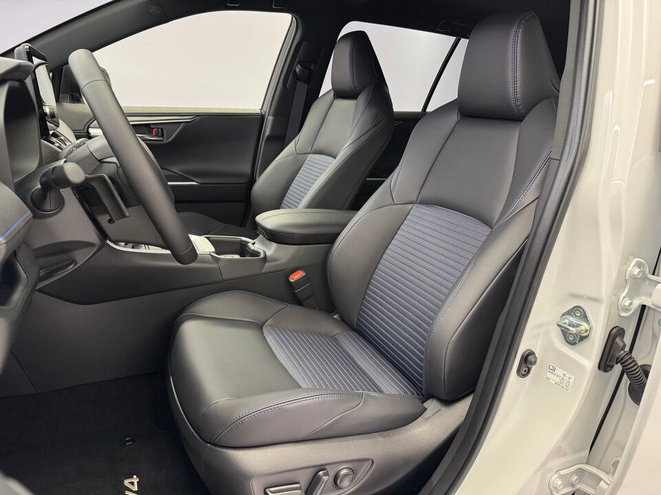 RAV4 2.5 HEV Style AWD-i
