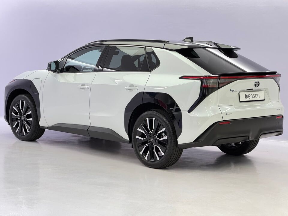 bZ4X Premium AWD