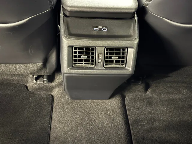 TOYOTA bZ4X Style