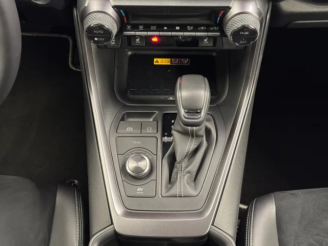 TOYOTA RAV4 2.5 HEV GR Sport AWD-i