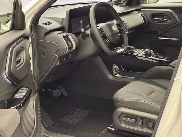 TOYOTA Urban Cruiser Premium