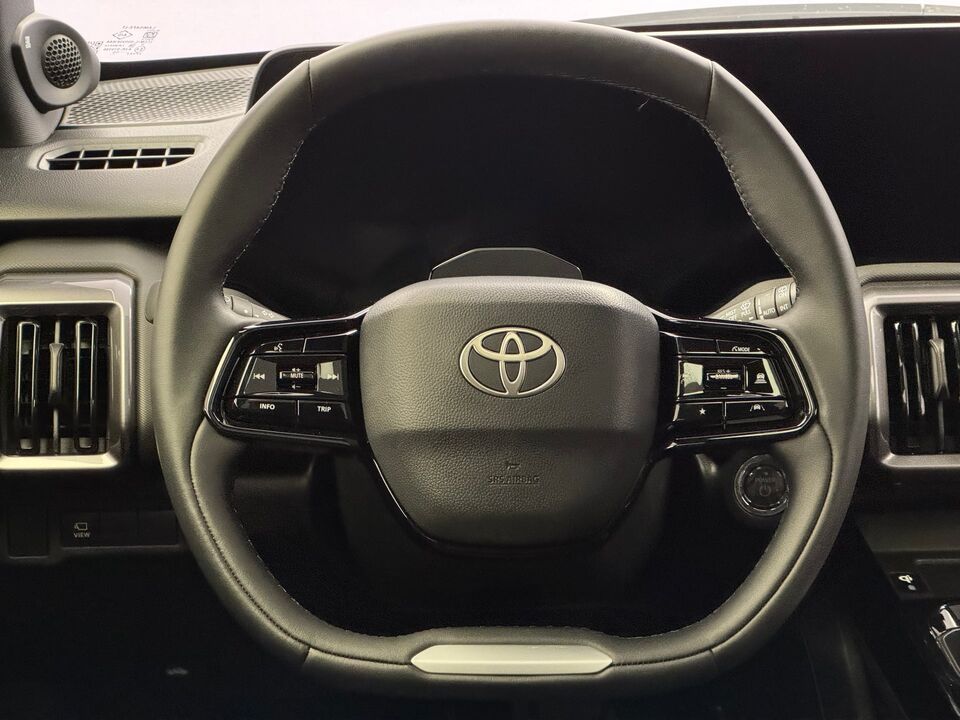 Urban Cruiser Premium AWD