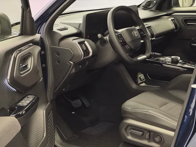 TOYOTA Urban Cruiser Premium AWD