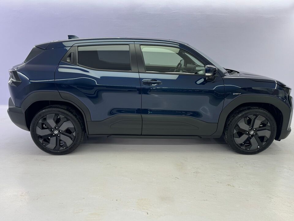 Urban Cruiser Premium AWD