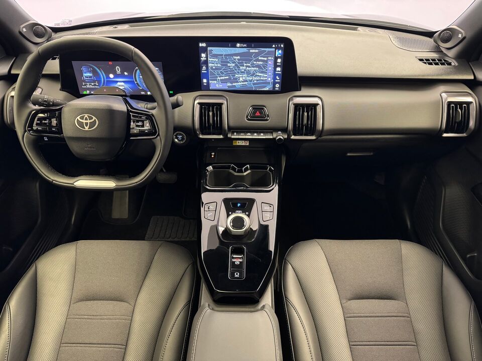 Urban Cruiser Premium AWD