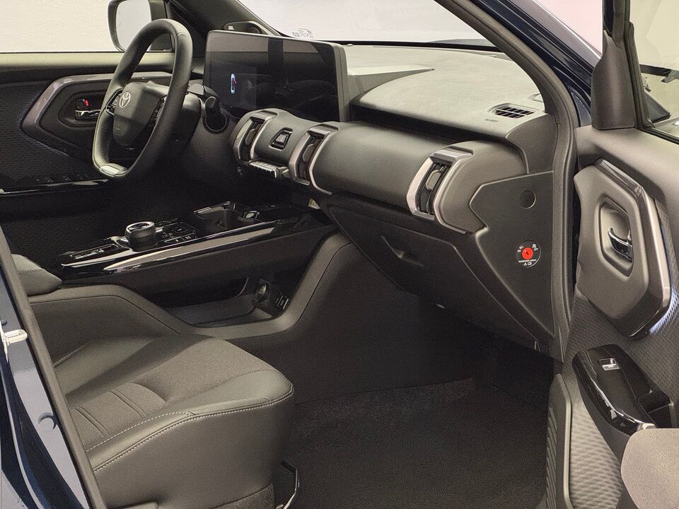 Urban Cruiser Premium AWD