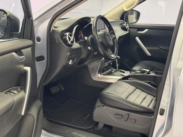 MERCEDES-BENZ X-Klasse X470 X 250 d Power 4matic