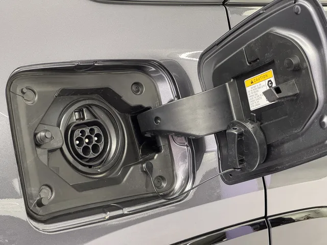 TOYOTA RAV4 2.5 Plug-In-Hybrid GR Sport AWD-i