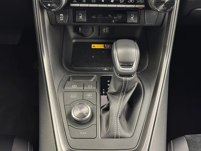 TOYOTA RAV4 2.5 Plug-In-Hybrid GR Sport AWD-i