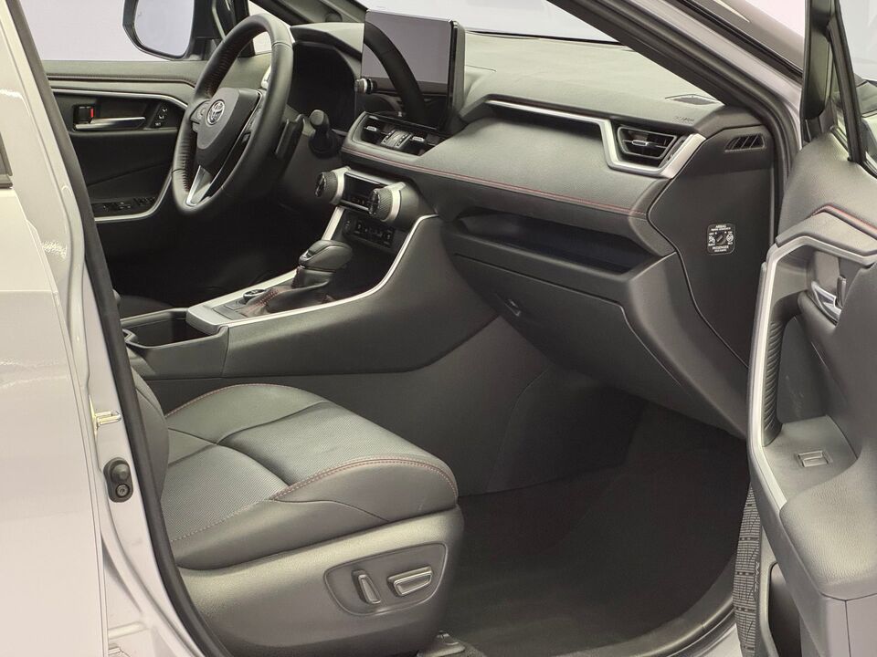 RAV4 2.5 Plug-In-Hybrid Platinum AWD-i