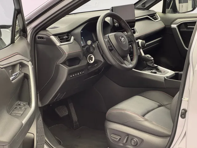 TOYOTA RAV4 2.5 Plug-In-Hybrid Platinum AWD-i