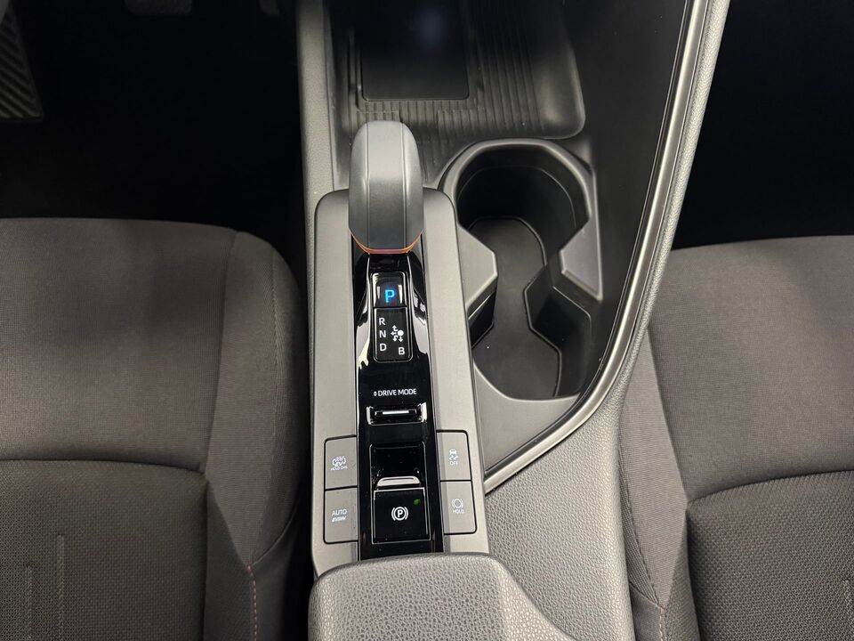C-HR 2.0 PHEV Swiss Edition