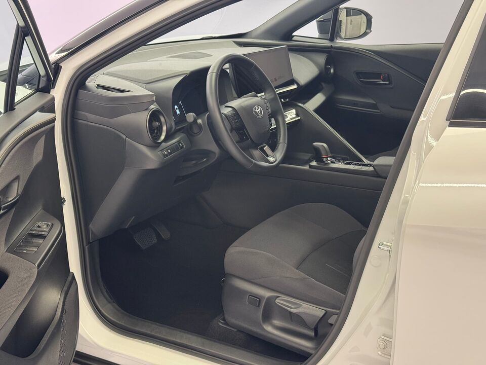 C-HR 2.0 PHEV Swiss Edition