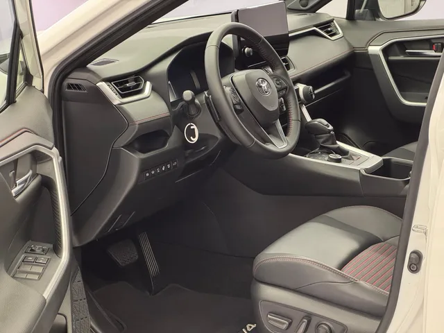 TOYOTA RAV4 2.5 Plug-In-Hybrid Premium AWD-i