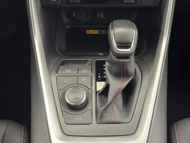 TOYOTA RAV4 2.5 Plug-In-Hybrid Premium