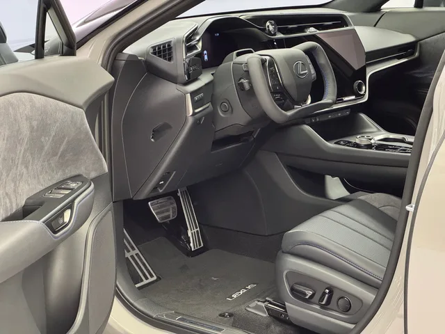 LEXUS RZ 550e F Sport AWD
