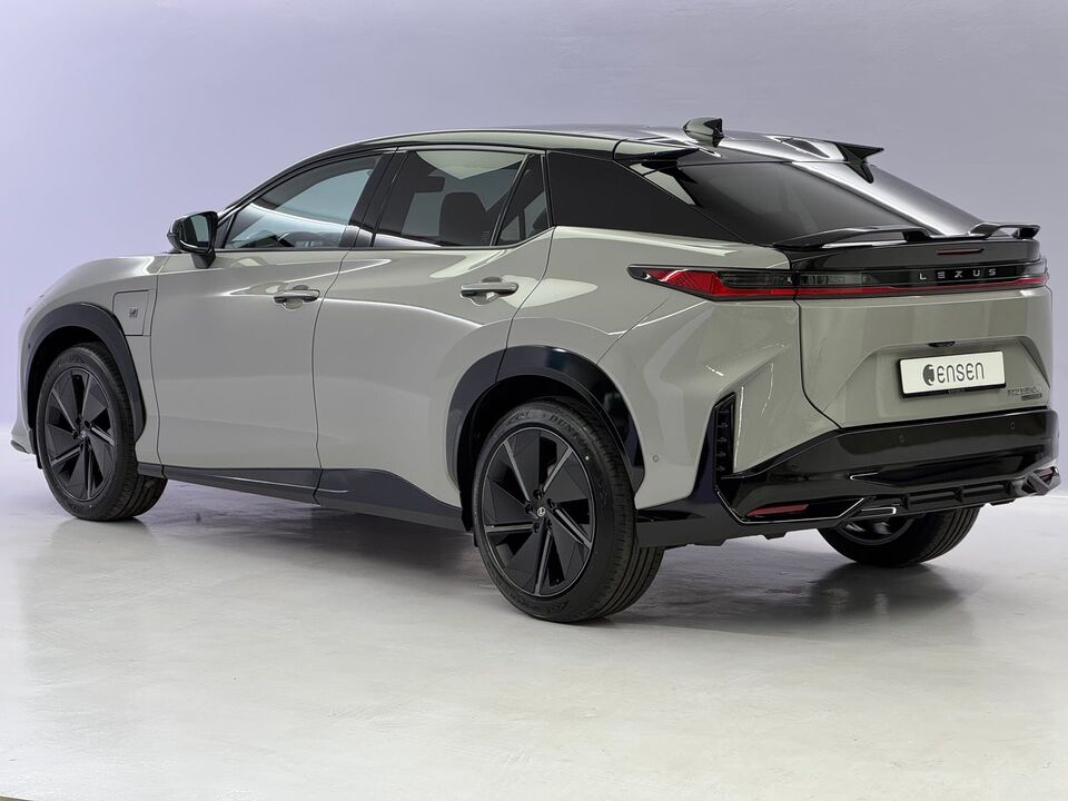 RZ 550e F Sport AWD