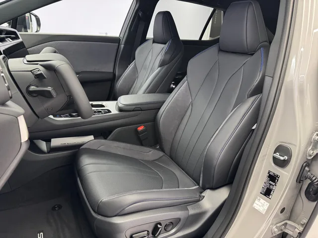 LEXUS RZ 550e F Sport AWD