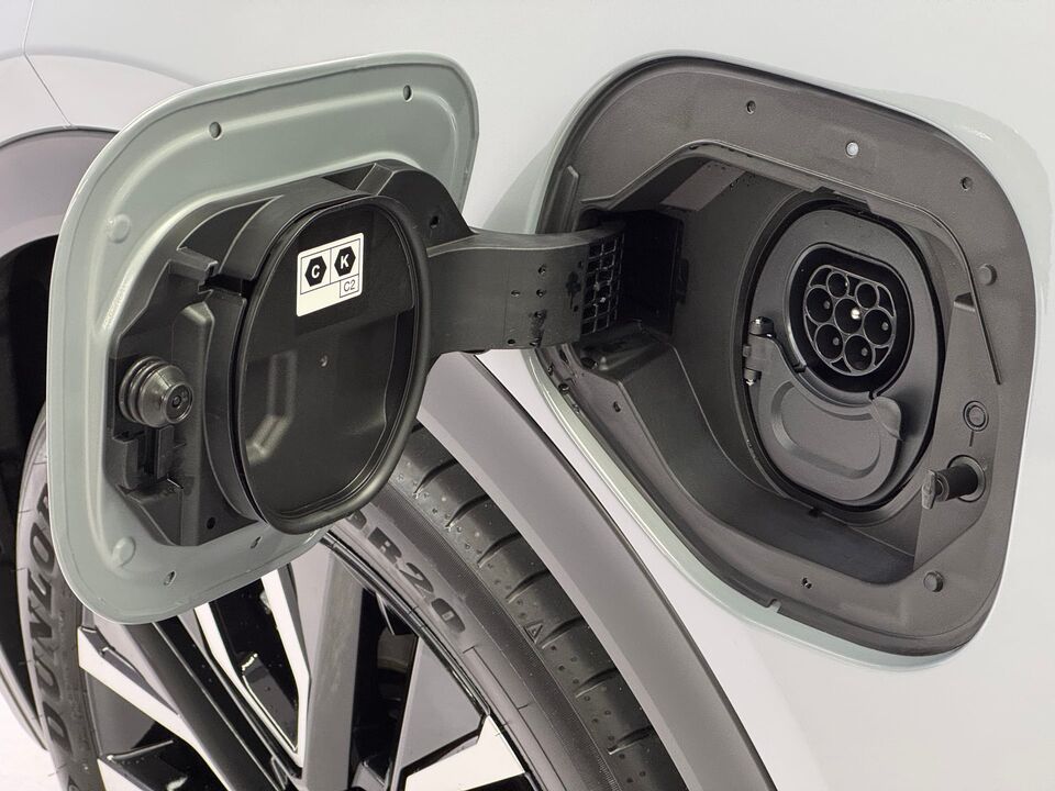 C-HR+ Style AWD