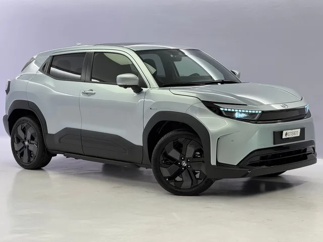 TOYOTA Urban Cruiser Premium AWD
